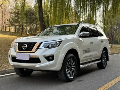 Nissan Terra 2022 купить в Москве