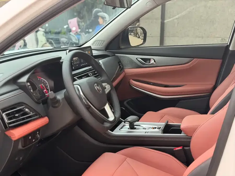 Changan CS75 Changan CS75 2024 Enjoy Edition 1.5T DCT Premium Edition 2025 — миниатюра 2