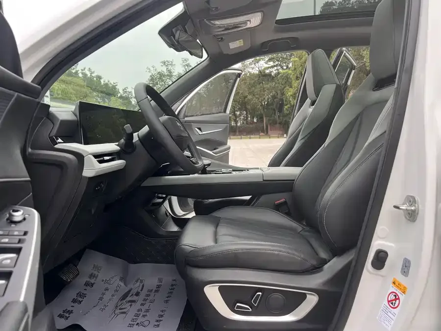 Changan CS75PLUS Changan CS75PLUS 2024 Third Generation Champion Edition 1.5T Smart Driving and Navigation Edition 2025 — миниатюра 2