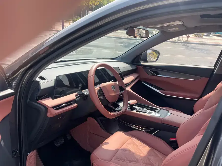 Changan CS75PLUS Changan CS75PLUS 2023 third-generation 1.5T automatic premium model 2023 — миниатюра 3