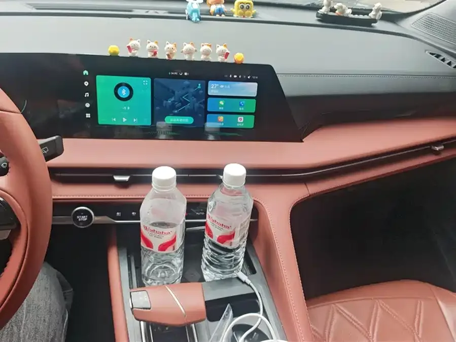 Changan CS75PLUS Changan CS75PLUS 2023 third-generation 1.5T automatic premium model 2024 — миниатюра 4