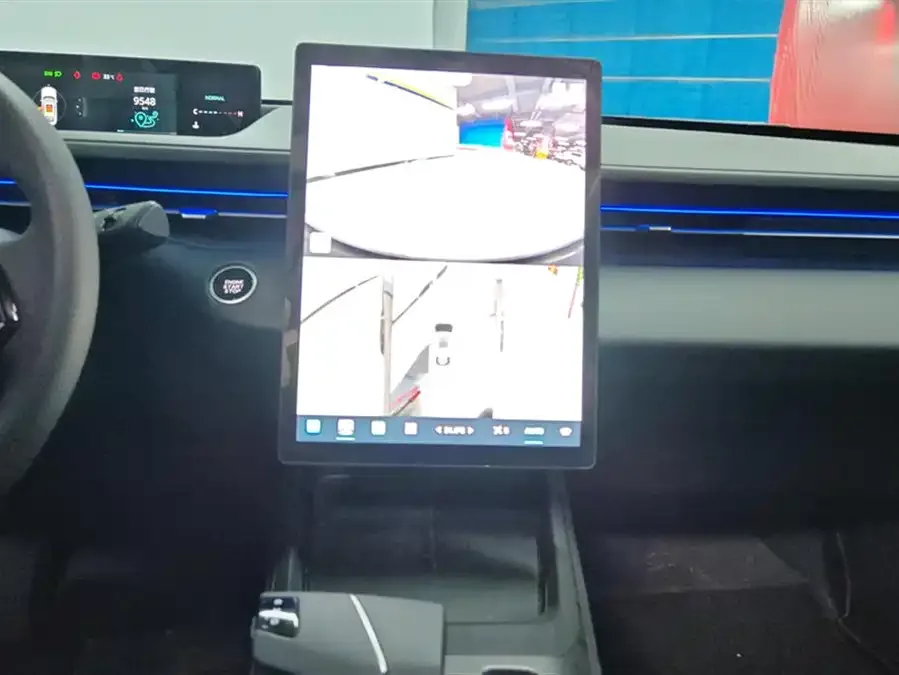 Changan Yidong 2024 Eado 1.5T GDI Automatic Flagship Model 2024 — миниатюра 4