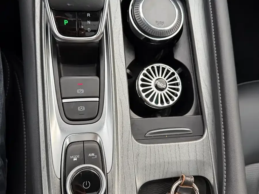 Chery Arrizo 8 Arrizo 8 2022 1.6T DCT Elegant 2022 — миниатюра 3