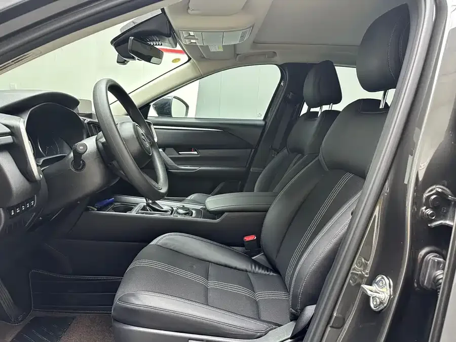 Mazda CX-50 Mazda CX-50 also available for 2023 2.0L Leading Edition 2023 — миниатюра 4