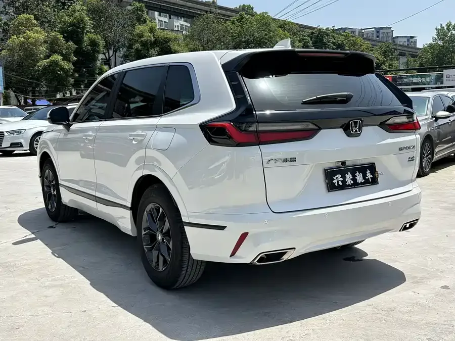 Honda Breeze Haoying 2023 240TURBO 2WD Elite Edition 5 Seaters 2024 — миниатюра 2
