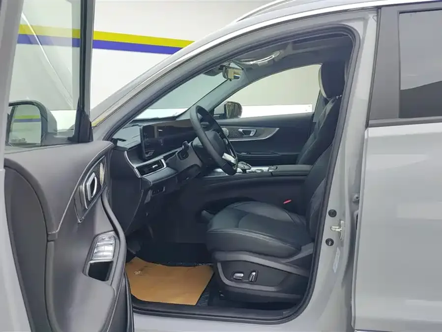 Chery Tiggo 8 PRO Tiggo 8 PRO 2024 Champion Edition 290T 2WD Shining Edition 5 Seaters 2023 — миниатюра 3