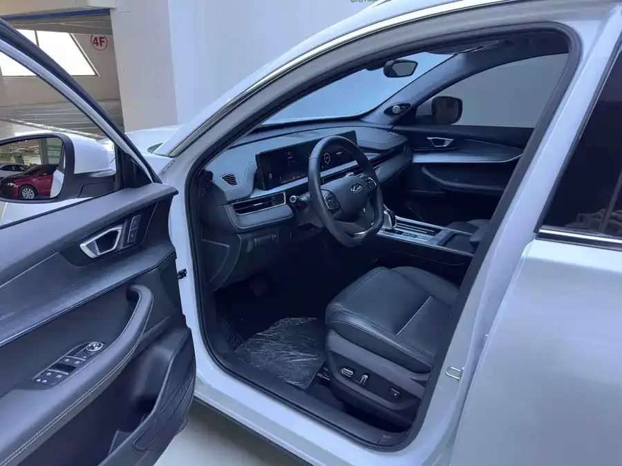 Chery Tiggo 7 PLUS Tiggo 7 PLUS 2022 1.5T CVT Premium+ 2023 — миниатюра 3