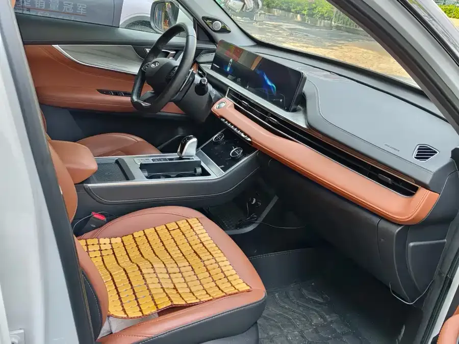Chery Tiggo 8 Tiggo 8 2023 Kunpeng Edition 290TGDI Automatic Premium Edition 2023 — миниатюра 3