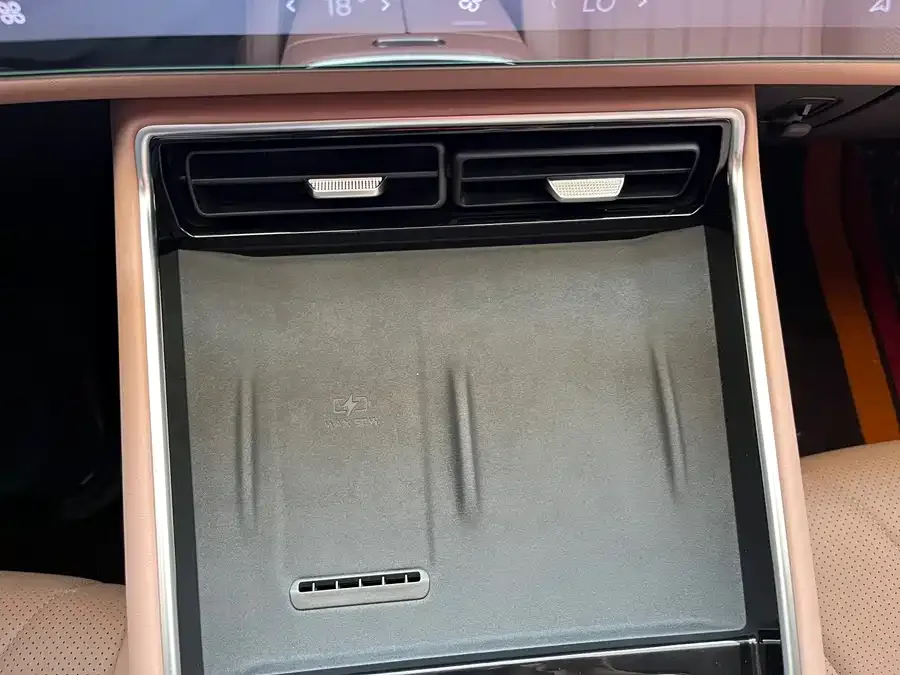 Chery Tiggo 8L Tiggo 8L 2024 2.0T 2WD Comfort Edition 5-seater 2025 — миниатюра 4