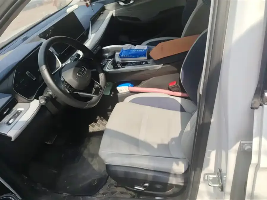 Geely Xingrui Xingrui 2023 2.0TD Premium Edition 2022 — миниатюра 3
