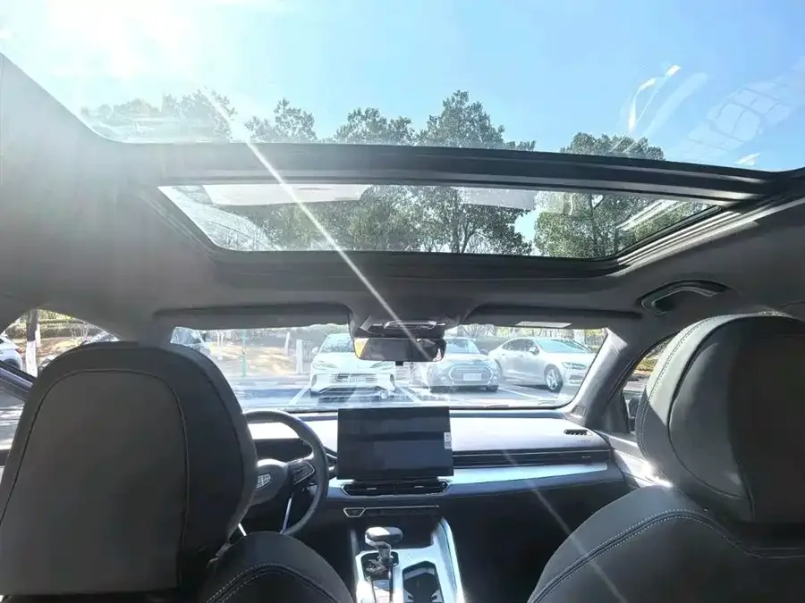 Geely Xingrui Xingrui 2025 Dongfangyao 1.5TD Kunlun Edition 2025 — миниатюра 2