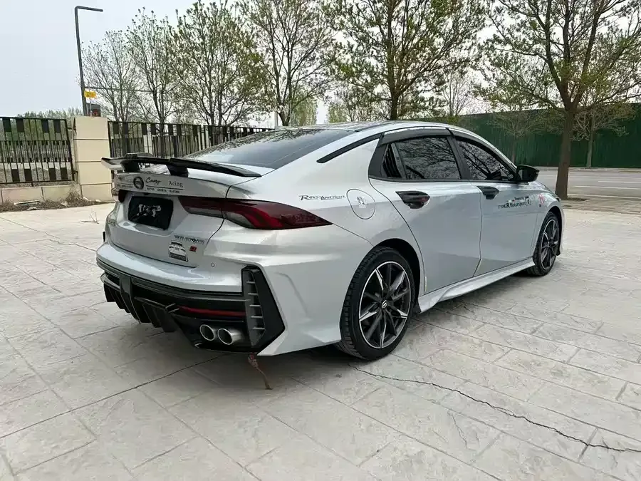 GAC Trumpchi Shadow Leopard Shadow Leopard 2024 400T Automatic Shadow Leopard R PRO Edition 2024 — миниатюра 3