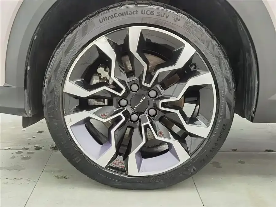 Lynk & Co 06 Lynk & Co 06 2023 Remix 1.5T Shero 2022 — миниатюра 5