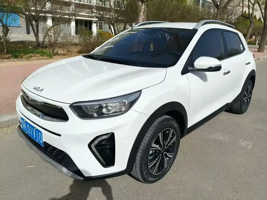 Kia KX1 Yipao 2021 1.4L CVT Fun Edition 2025 — фото 1, купить с доставкой в Москву
