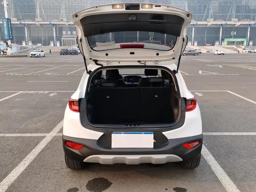 Kia KX1 Yipao 2021 1.4L CVT Fun Edition 2022 — миниатюра 5