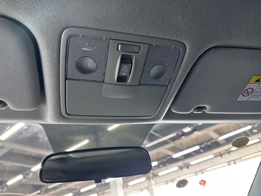 Kia KX1 Yipao 2021 1.4L CVT fun sunroof model 2022 — миниатюра 4