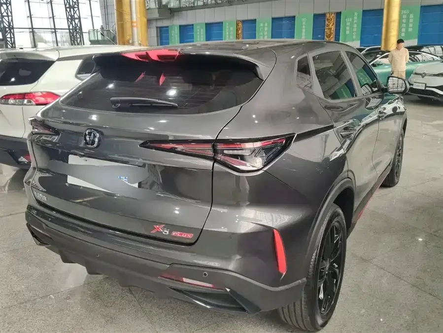 Changan X5 PLUS Changan X5 PLUS 2025 1.5T DCT Beyond Edition 2025 — миниатюра 3
