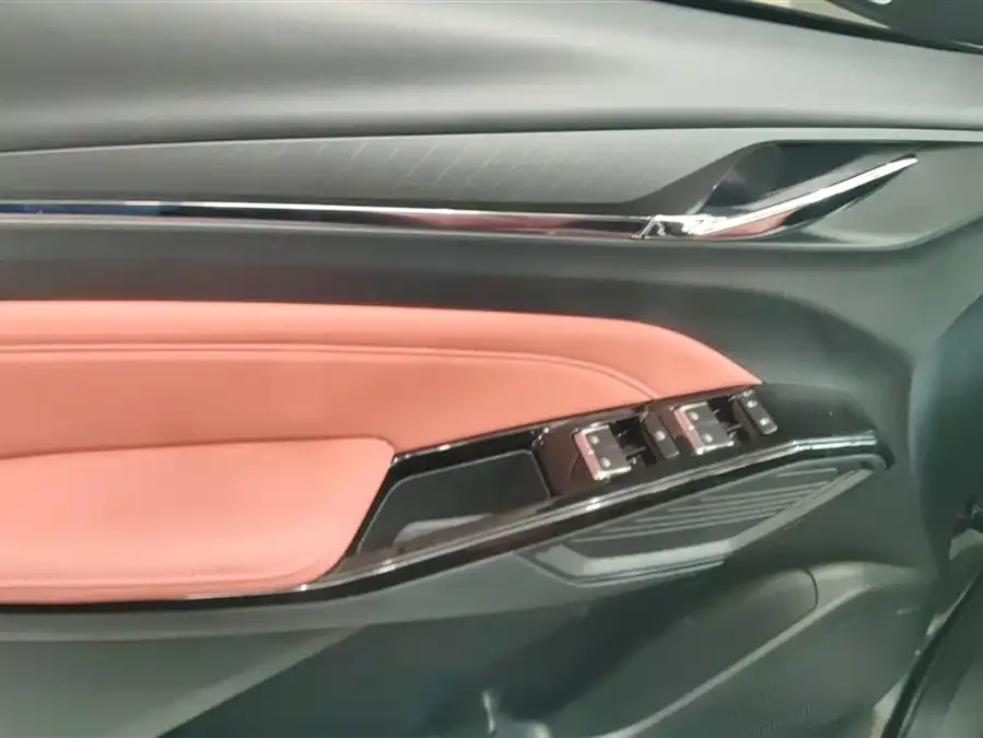 Changan X5 PLUS Changan X5 PLUS 2025 1.5T DCT Beyond Edition 2025 — миниатюра 4