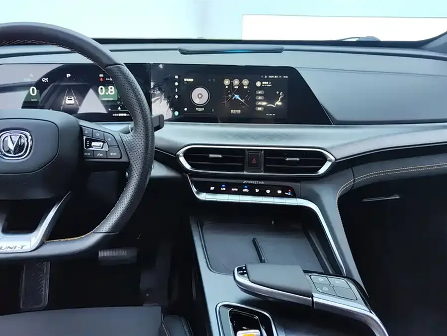Changan UNI-T Changan UNI-T 2022 1.5T Premium Edition 2022 — миниатюра 4
