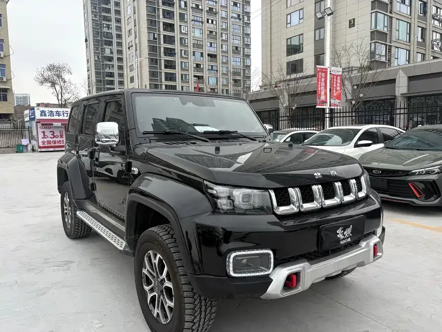 BAIC BJ40 Beijing Off-road BJ40 2022 2.0T Automatic 4WD Touring Tower Champion Edition 2022 — миниатюра 3