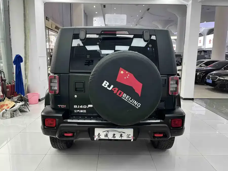 BAIC BJ40 Beijing Off-road BJ40 2021 2.0D Automatic 4WD Blade Hero Edition Knight Type (Front and Rear Electric Locks) 2023 — миниатюра 2