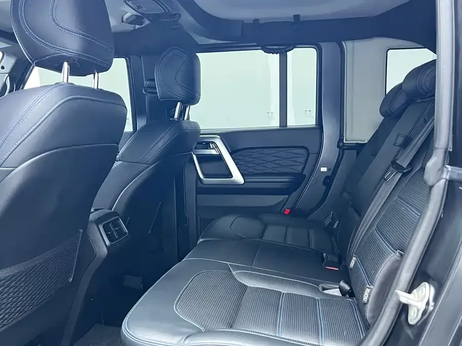 BAIC BJ40 Beijing Off-road BJ40 2021 2.0D Automatic 4WD Blade Hero Edition Knight Type (Front and Rear Electric Locks) 2022 — миниатюра 4
