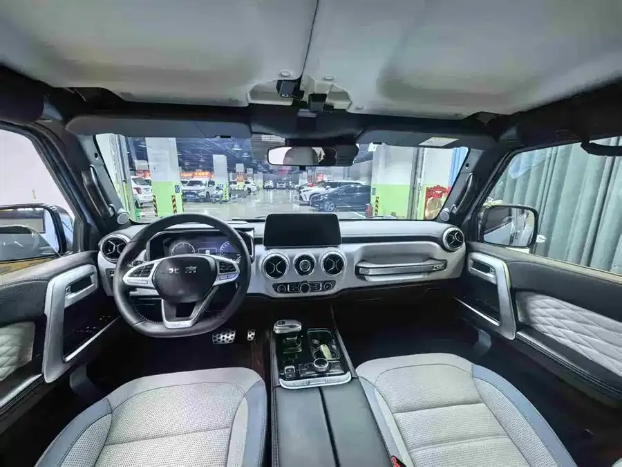BAIC BJ40 Beijing Off-road BJ40 2023 2.0D Automatic 4WD Blade Hero Edition Knight Edition 2023 — миниатюра 2