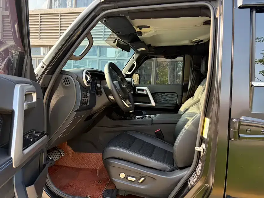 BAIC BJ40 Beijing Off-road BJ40 2024 2.0D Blade Hero Glory Edition 2024 — миниатюра 2