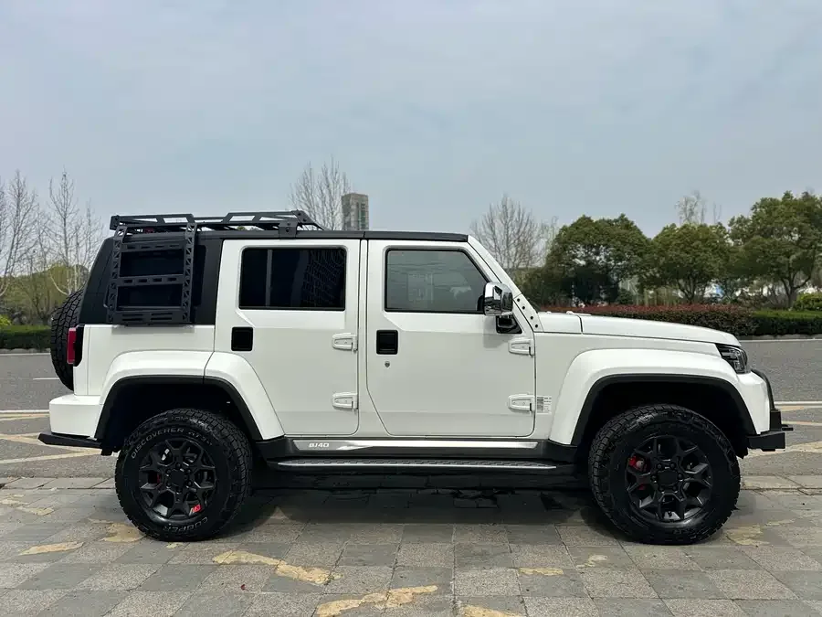 BAIC BJ40 Beijing Off-road BJ40 2023 2.0D Automatic 4WD Blade Hero Edition Knight Edition 2024 — миниатюра 4