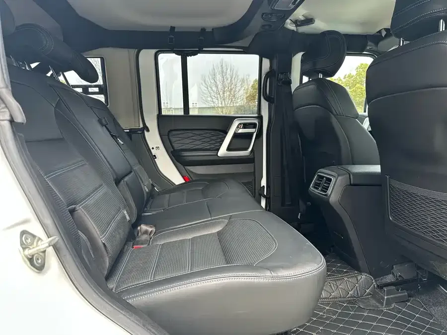 BAIC BJ40 Beijing Off-road BJ40 2023 2.0D Automatic 4WD Blade Hero Edition Knight Edition 2024 — миниатюра 5