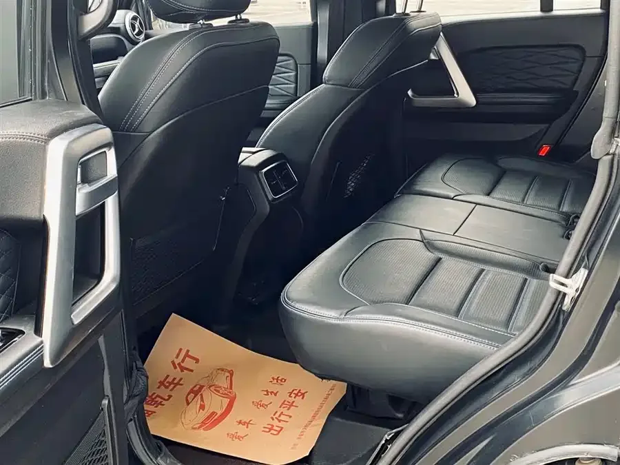 BAIC BJ40 Beijing Off-road BJ40 2021 2.0D Automatic 4WD Blade Hero Edition Knight Edition 2022 — миниатюра 5