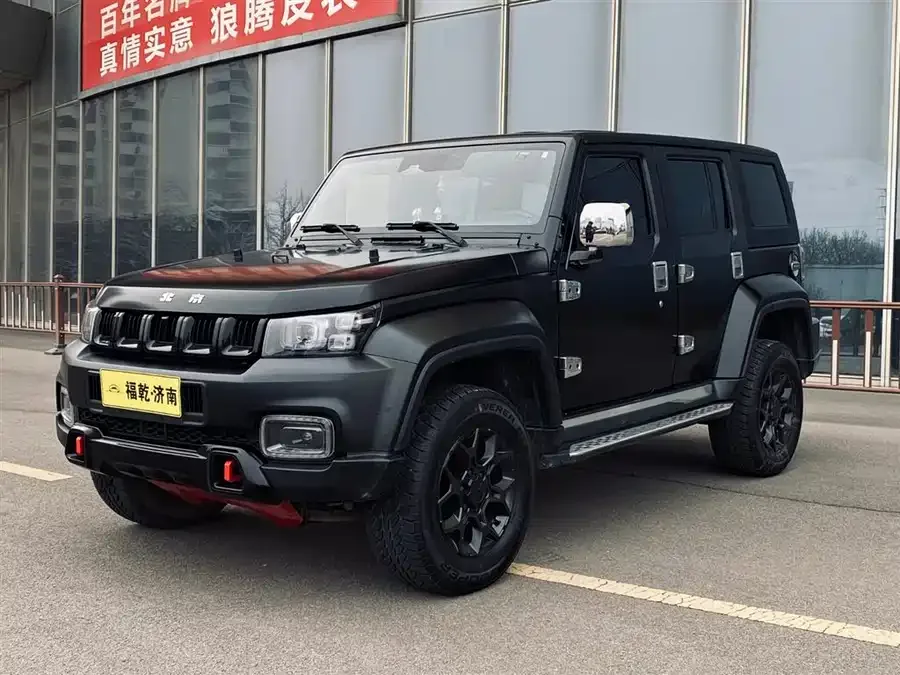 BAIC BJ40 Beijing Off-road BJ40 2021 2.0D Automatic 4WD Blade Hero Edition Knight Edition 2022 — фото 1, купить с доставкой в Москву