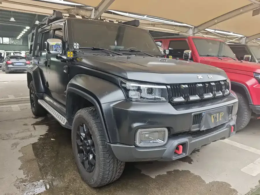 BAIC BJ40 Beijing Off-road BJ40 2024 2.0D Blade Hero Glory Edition 2025 — миниатюра 3