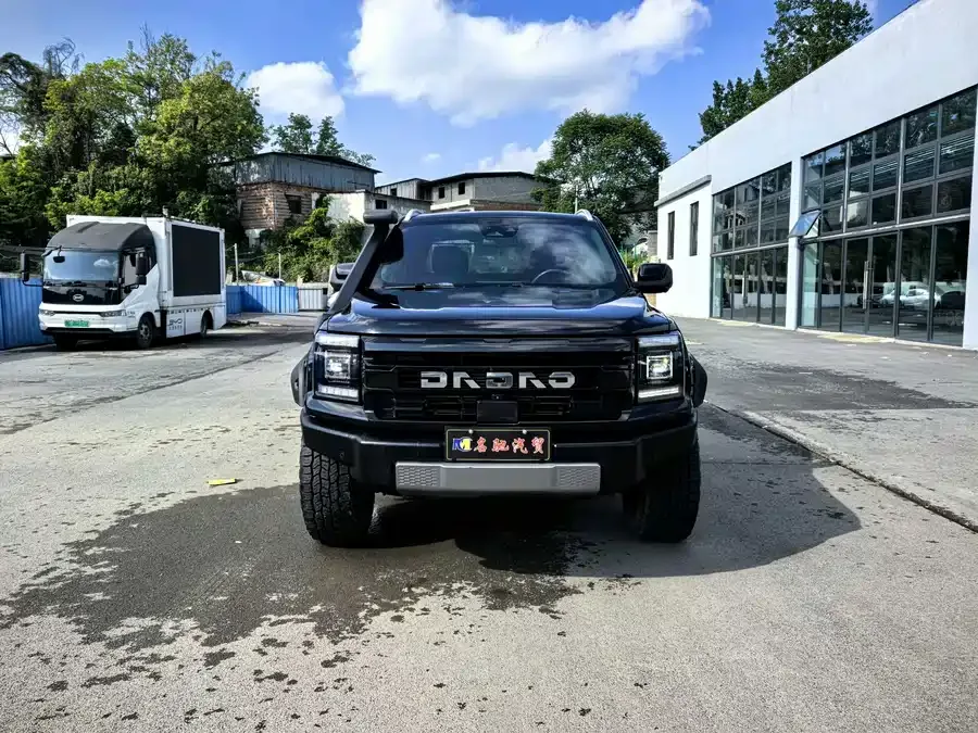Jiangling Avenue Dadao 2024 Daredevil 2.3T Diesel Automatic 4WD Unlimited Edition 2025 — фото 1, купить с доставкой в Москву