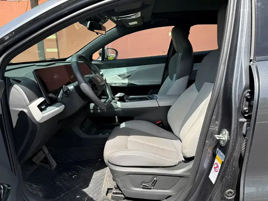Changan UNI-T Changan UNI-T 2023 Second Generation 1.5T Premium Edition 2023 — миниатюра 2