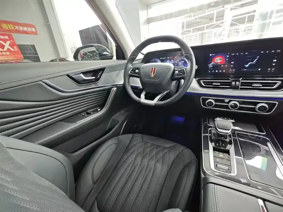 Hongqi HS5 Hongqi HS5 2023 2.0T 4WD Flagship Enjoy Pro Edition 2023 — миниатюра 2