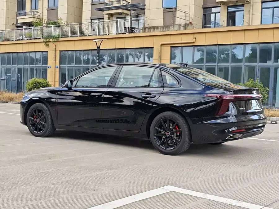 Hongqi H5 Hongqi H5 2025 2.0T Automatic Shadow Edition 2024 — миниатюра 4