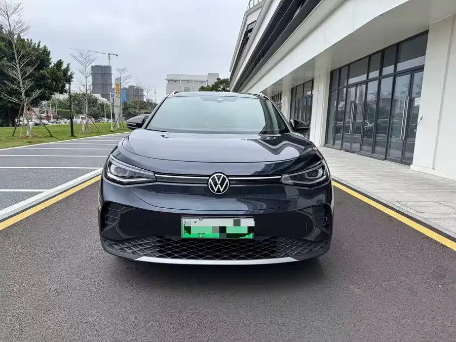 Volkswagen ID.4 CROZZ ID.4 CROZZ 2022 standard battery life PURE version 2022 — фото 1, купить с доставкой в Москву