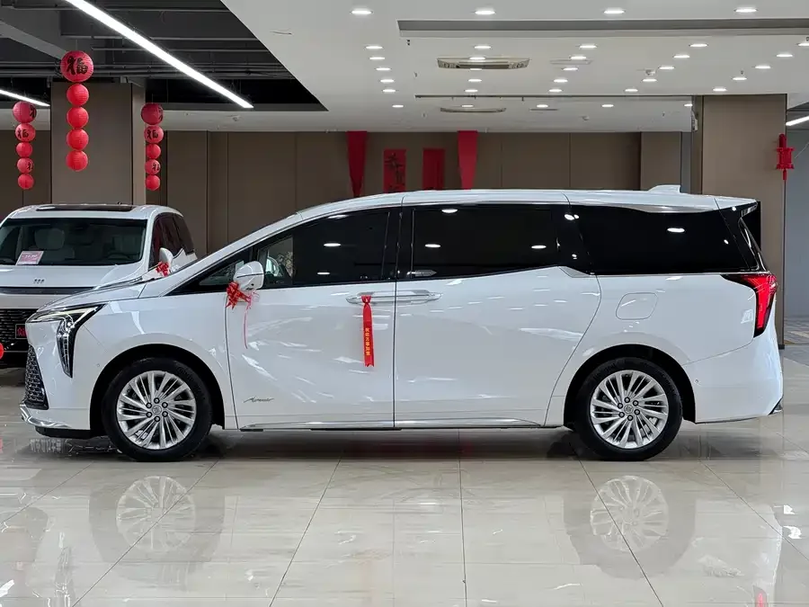Buick Century Century 2023 2.0T 7-seat Yunshi Edition 2023 — миниатюра 2