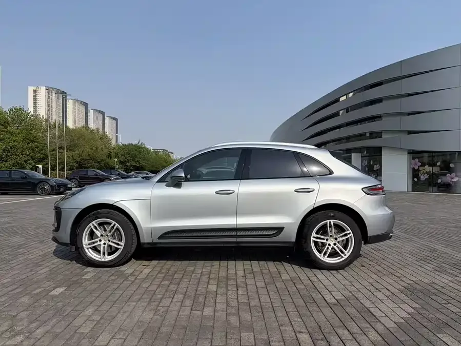 Porsche Macan Macan 2024 Macan 2.0T 2026 — миниатюра 2