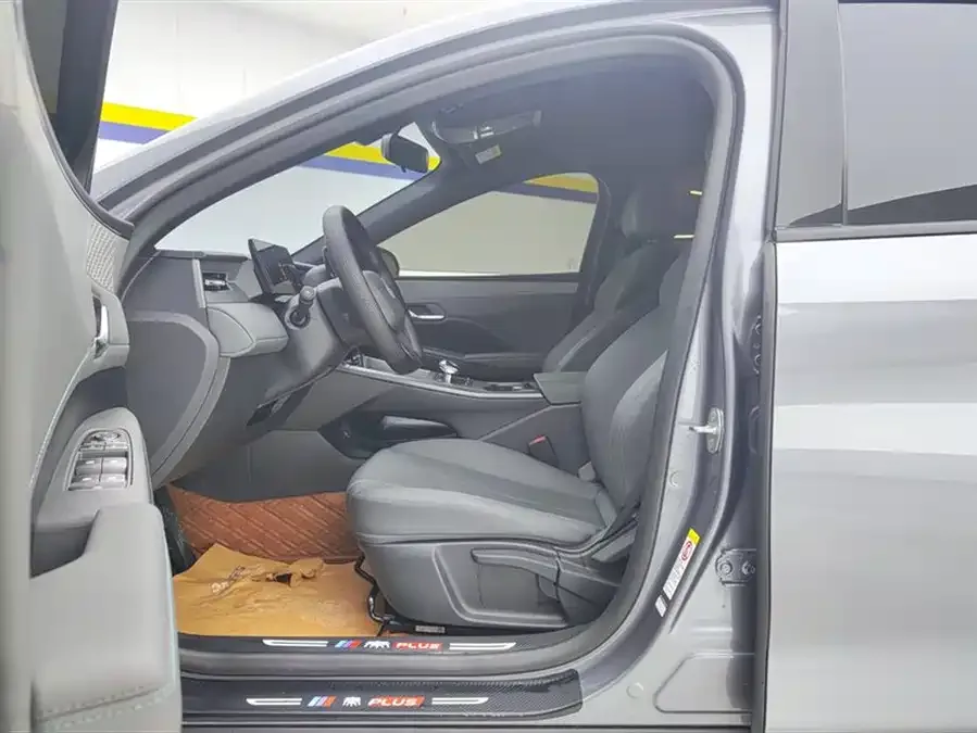 BYD Qin PLUS Qin PLUS 2025 DM-i Intelligent Driving Edition 55KM Leading Edition 2025 — миниатюра 3