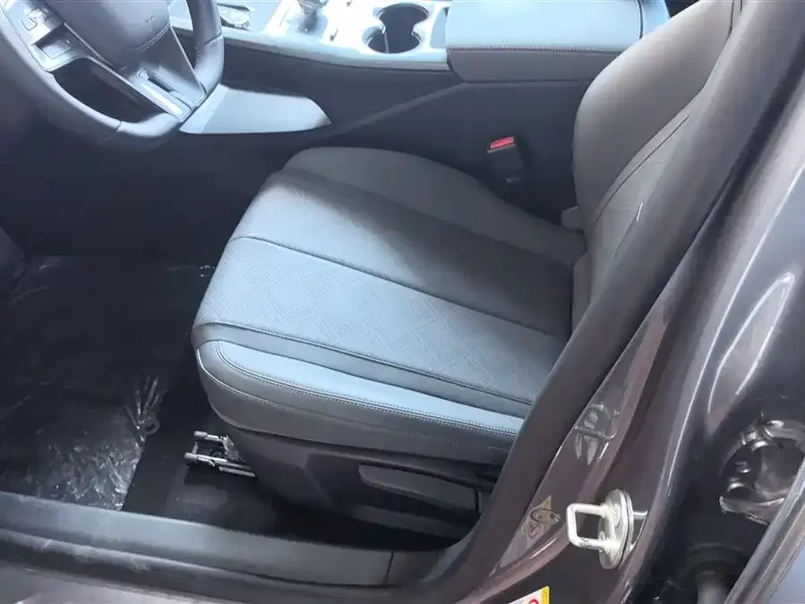 BYD Qin PLUS Qin PLUS 2025 DM-i Intelligent Driving Edition 55KM Leading Edition 2025 — миниатюра 3