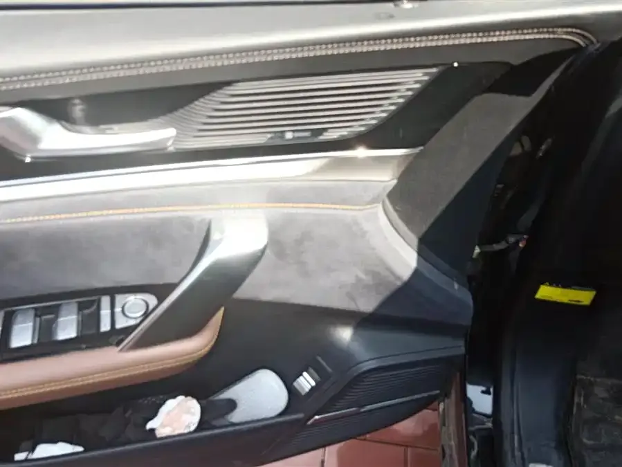 BYD Tang New Energy Tang New Energy 2021 DM-i 112KM Premium Edition 2022 — миниатюра 4