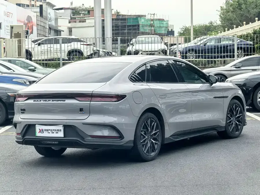 BYD Second-hand Han 2025 DM-i 125KM Premium Edition 2025 — миниатюра 2