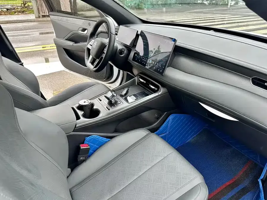 BYD Qin PLUS Qin PLUS 2025 DM-i Intelligent Driving Edition 55KM Beyond Edition 2025 — миниатюра 3