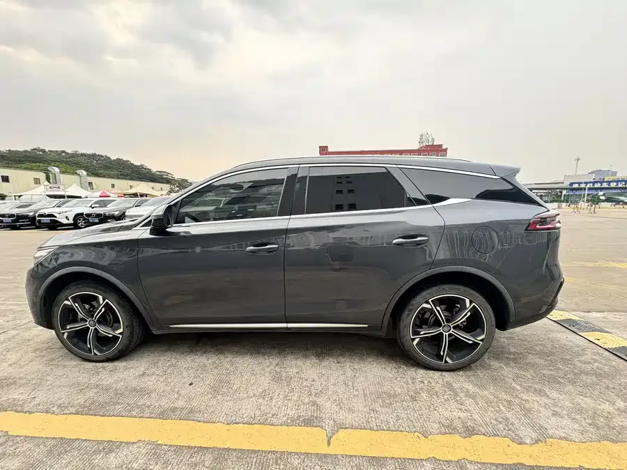 BYD Tang New Energy Tang New Energy 2021 DM-i 112KM Premium Edition 2022 — миниатюра 4