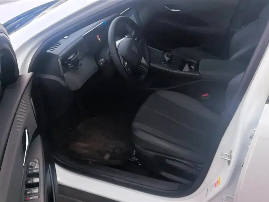 BYD Qin PLUS Qin PLUS 2025 DM-i Intelligent Driving Edition 55KM Leading Edition 2025 — миниатюра 3