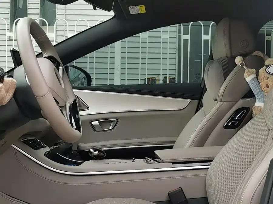BYD Second-hand Han 2025 DM-i 125KM Premium Edition 2024 — миниатюра 2