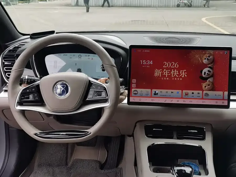 BYD Second-hand Han 2025 DM-i 125KM Premium Edition 2024 — миниатюра 4