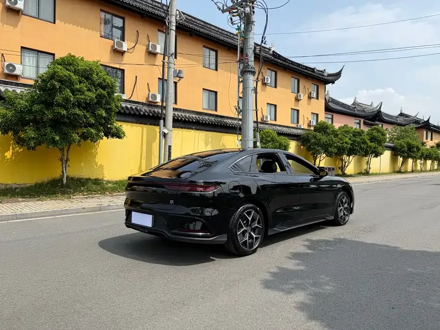 BYD Second-hand Han 2023 DM-i Champion Edition 200KM Flagship 2023 — миниатюра 2